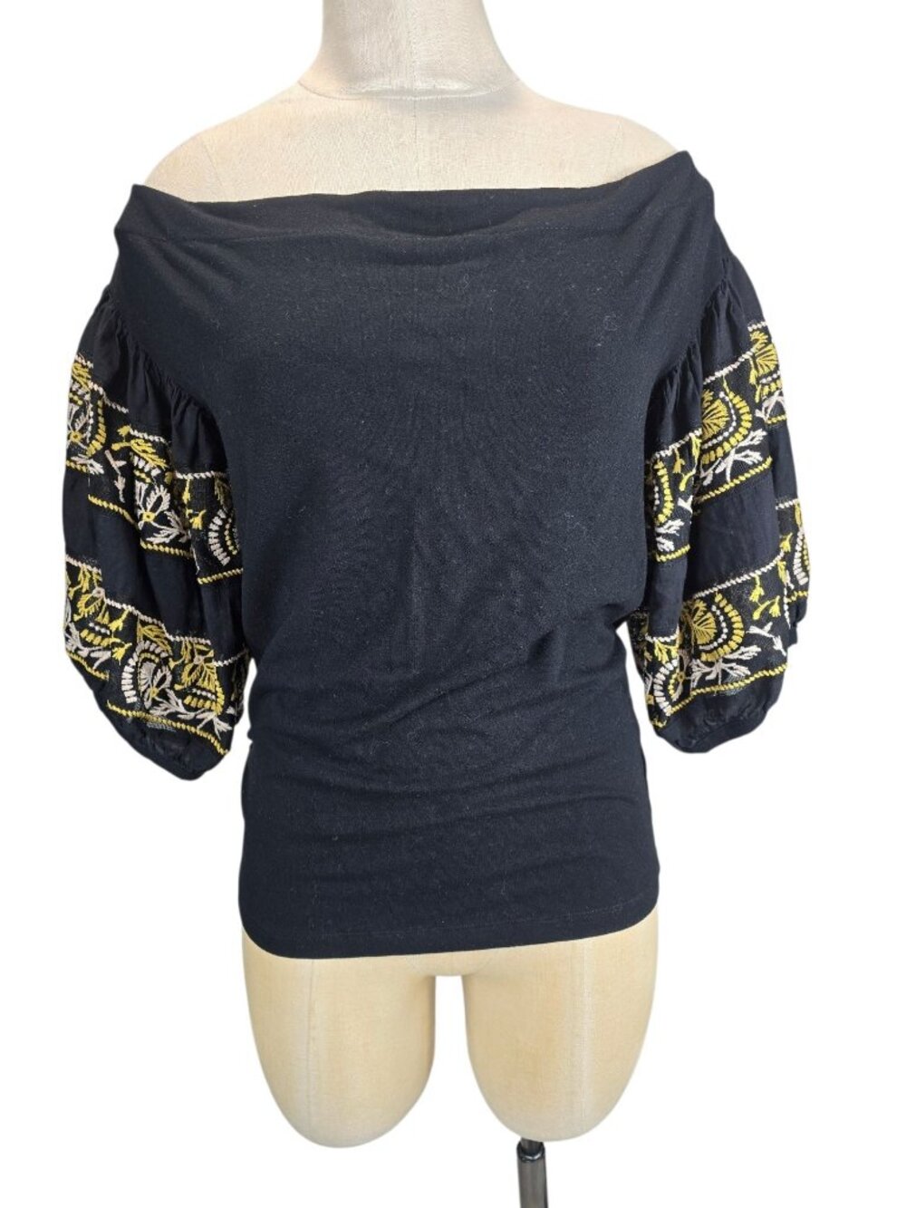 Free people rock with it black off the shoulder top women's size M